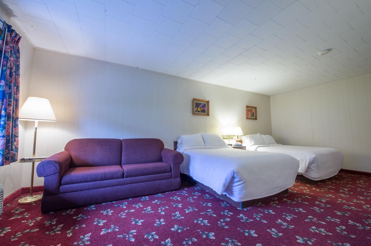 Lukans Farm Resort Hawley Exterior photo