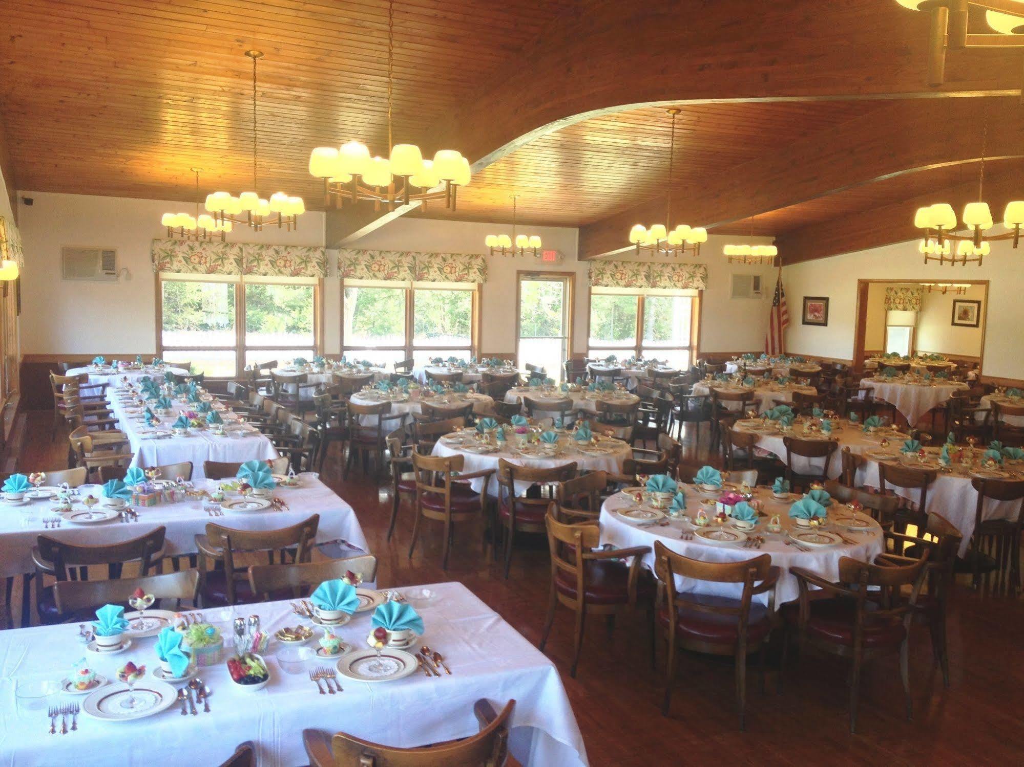 Lukans Farm Resort Hawley Exterior photo