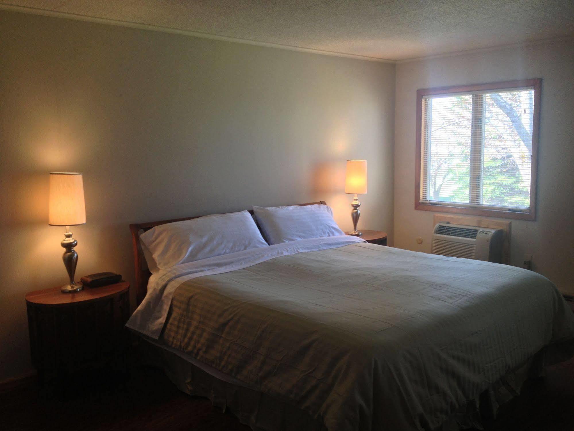 Lukans Farm Resort Hawley Exterior photo